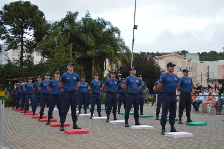 Primeira turma da Guarda Civil Municipal de Flores da Cunha é formada