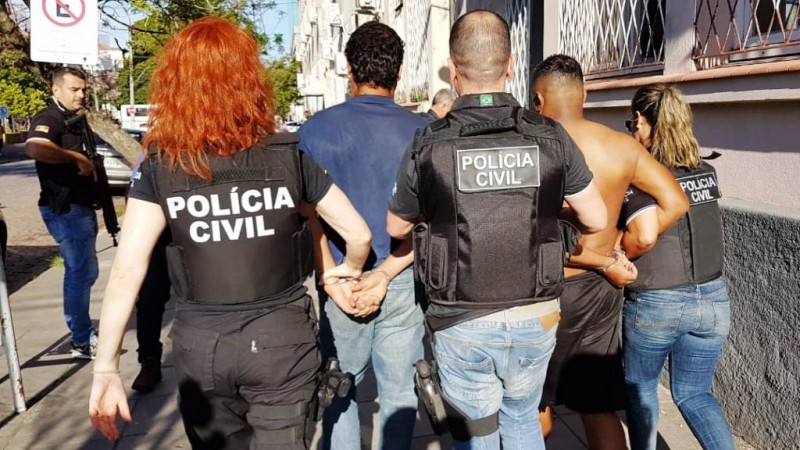 Cual es la edad maxima para ser policia